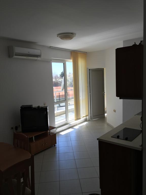 Adonai Apartments Nessebar Extérieur photo