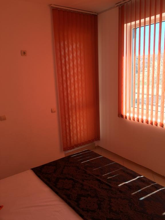 Adonai Apartments Nessebar Extérieur photo